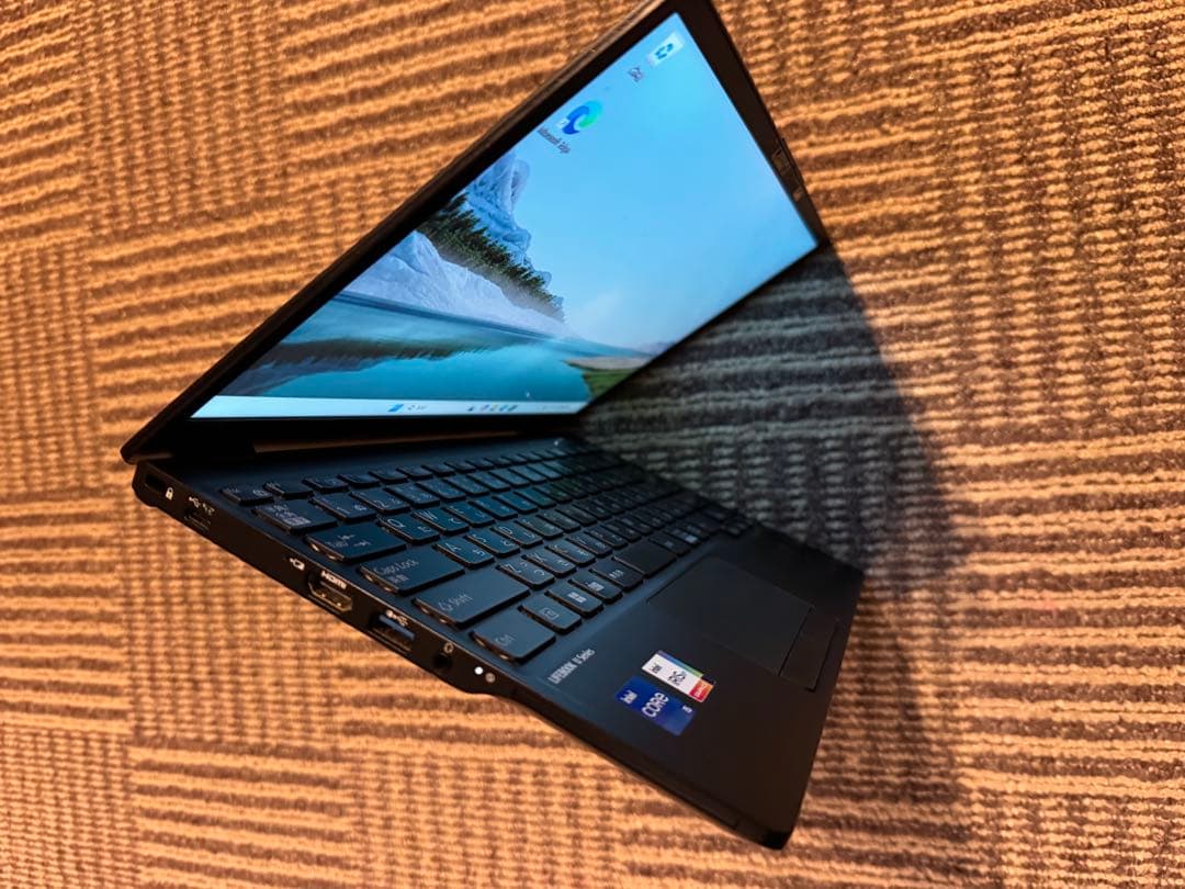 富士通 LIFEBOOK U9312/KX Core i5 1235U