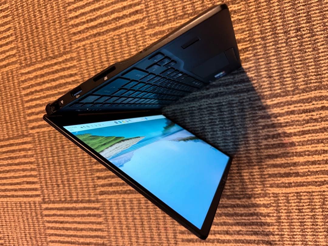 富士通 LIFEBOOK U9312/KX Core i5 1235U