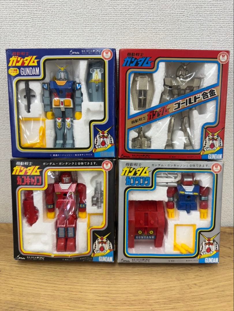 オリオン/セブン　ミニ合金　機動戦士ガンダム ゴールド合金 4体セット