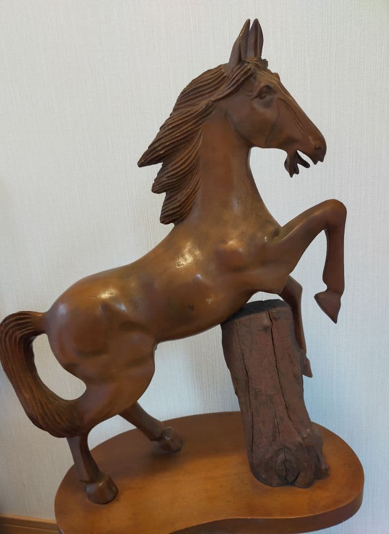 セール中! ❗馬の木彫り　大型　干支　開運縁起物　アンティーク　約55cm