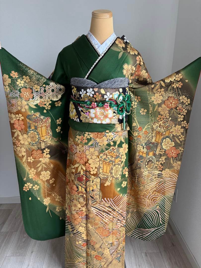 ⭐️特別最終価格❣️８／３１迄　振袖フルセット　正絹　成人式