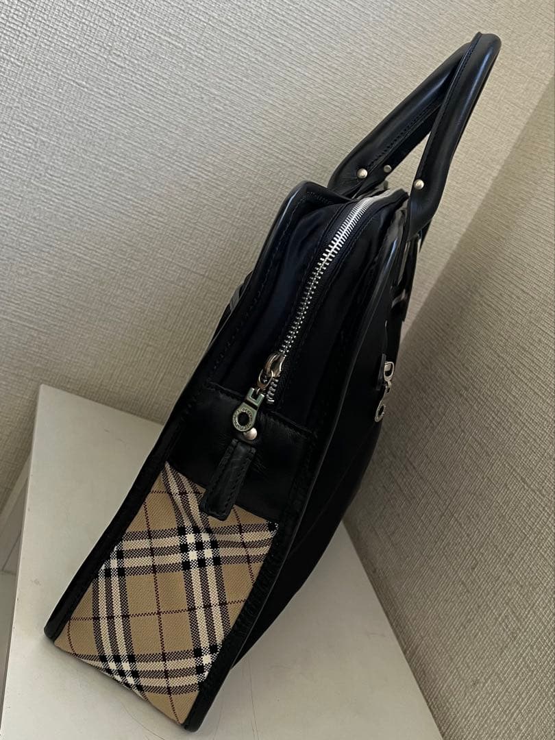 実質未使用美品です☺︎BURBERRY/バーバリーノバチェックビジネスバッグ