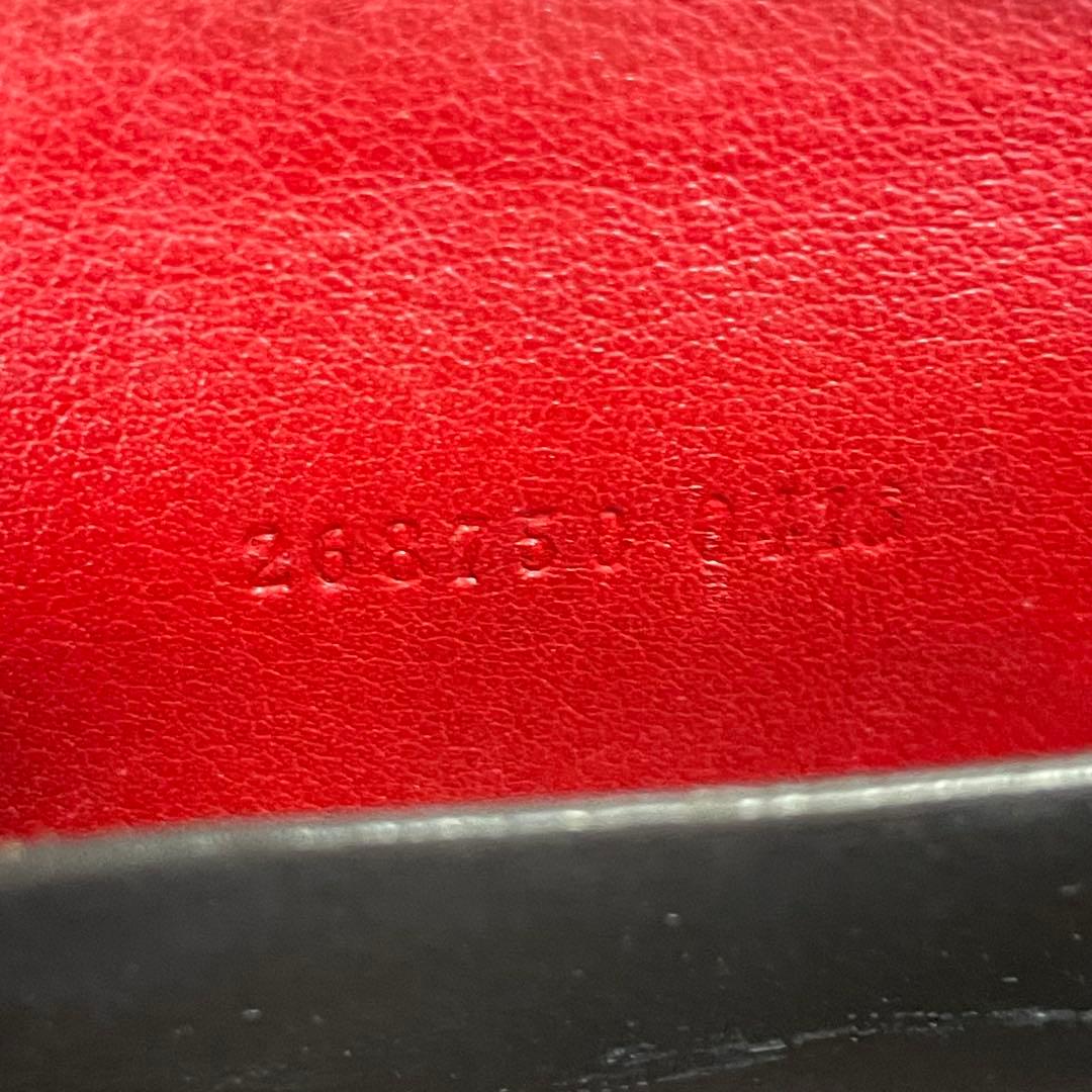 GUCCI グッチ ケース ラウンドファスナー 財布 ハート ロゴ GG