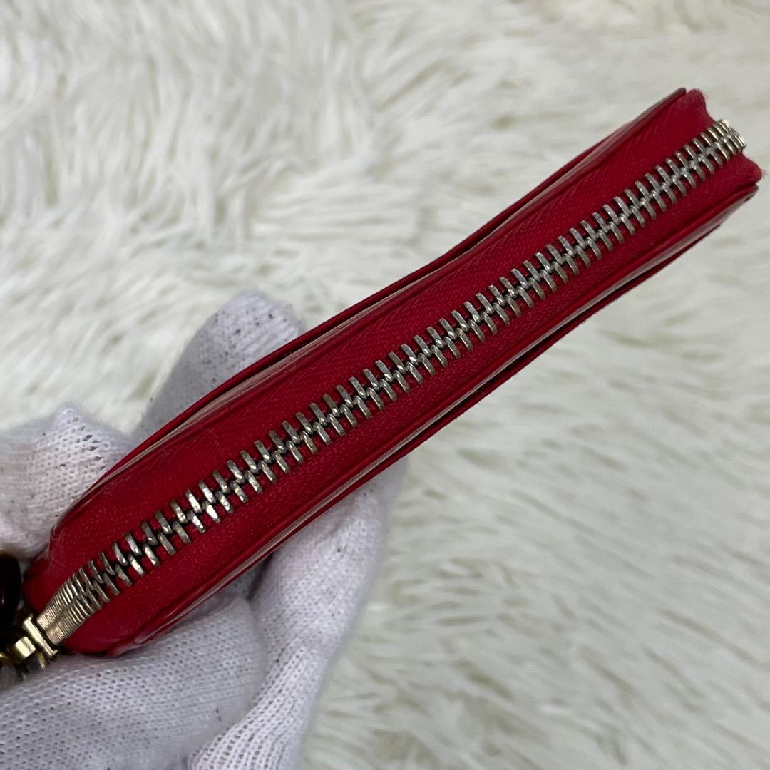 GUCCI グッチ ケース ラウンドファスナー 財布 ハート ロゴ GG