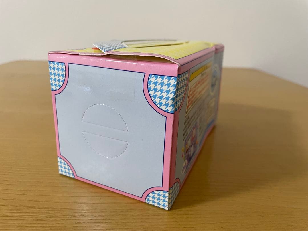 マイメロディ　ワンタッチ綿棒ケース　サンリオ　置物