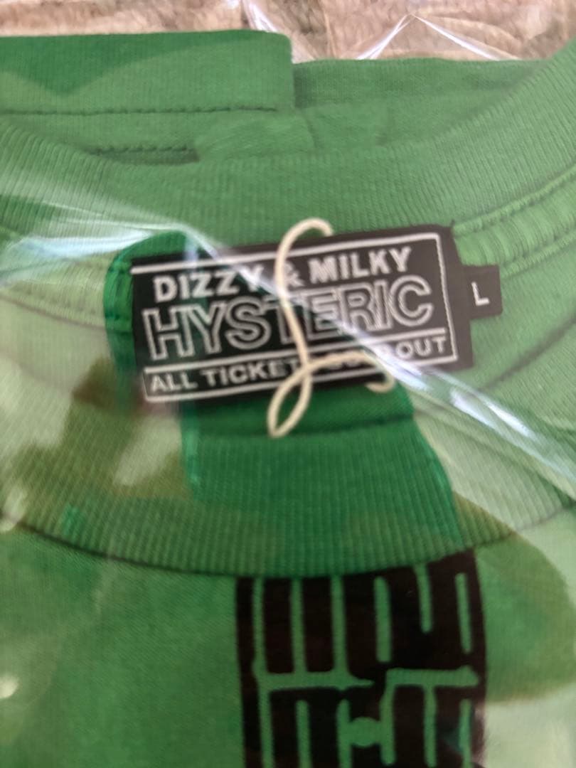 新品未開封FLYING V ノースリーブTシャツ グリーン