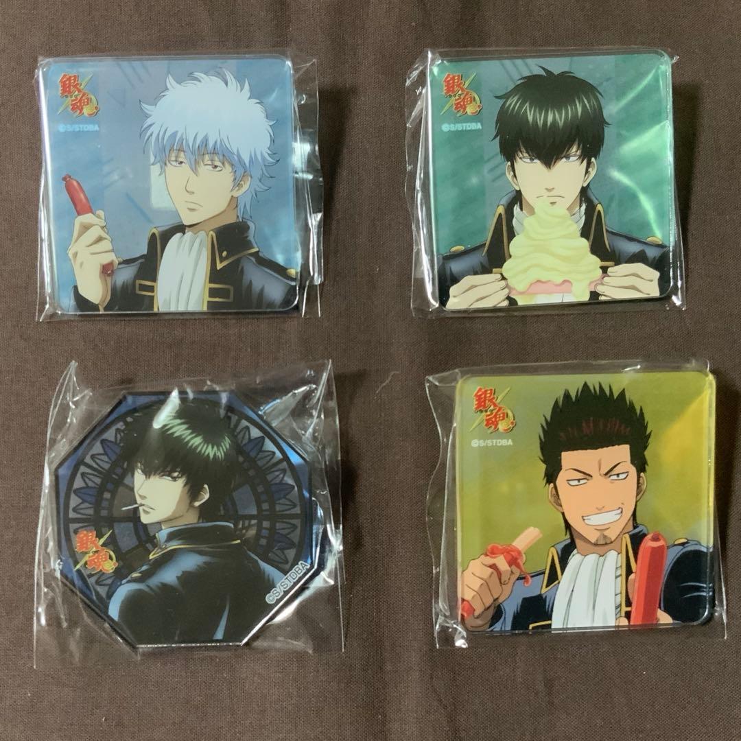 銀魂　坂田銀時　土方十四郎　他　アクリルバッジ　キーホルダー　タオル　等　82点