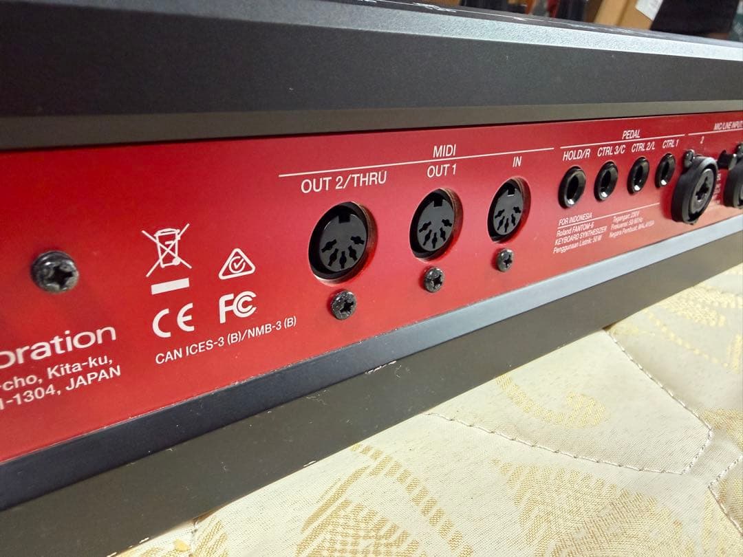 鍵盤楽器 Roland FANTOM 6