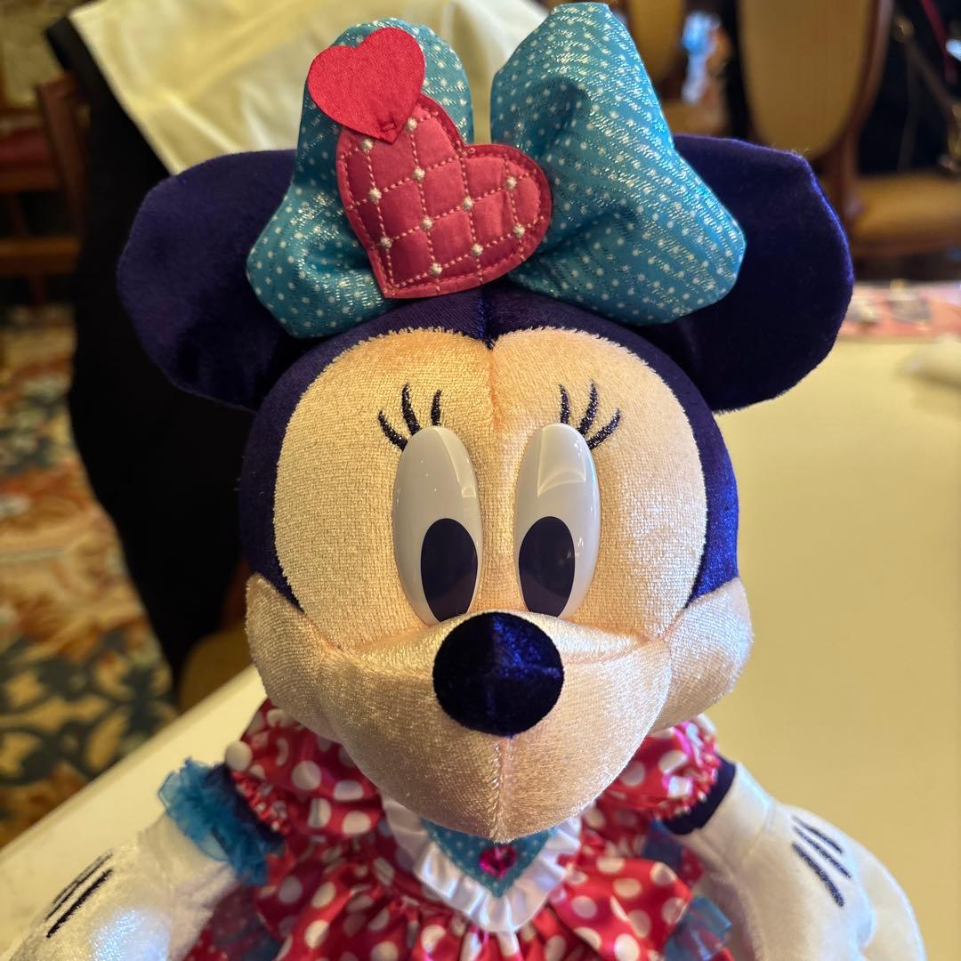DISNEY パルパルーザ　ミニーのファンダーランド　ぬいぐるみ