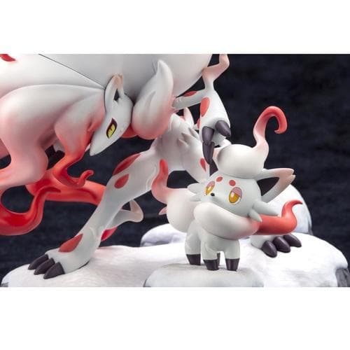 ❤新品・未開封❤ ヒスイゾロア＆ヒスイゾロアーク フィギュア ポケモンセンター