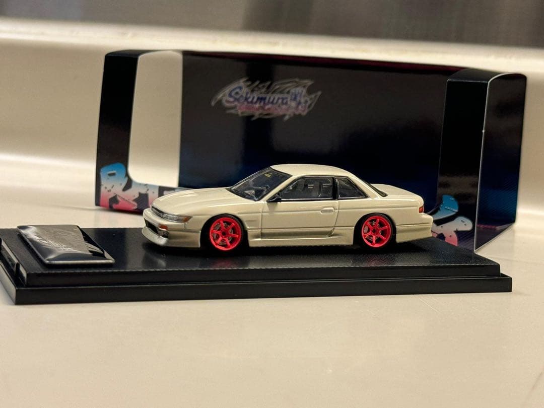 1/64 Nissan Silvia S13 Vertex風 関村改完成品