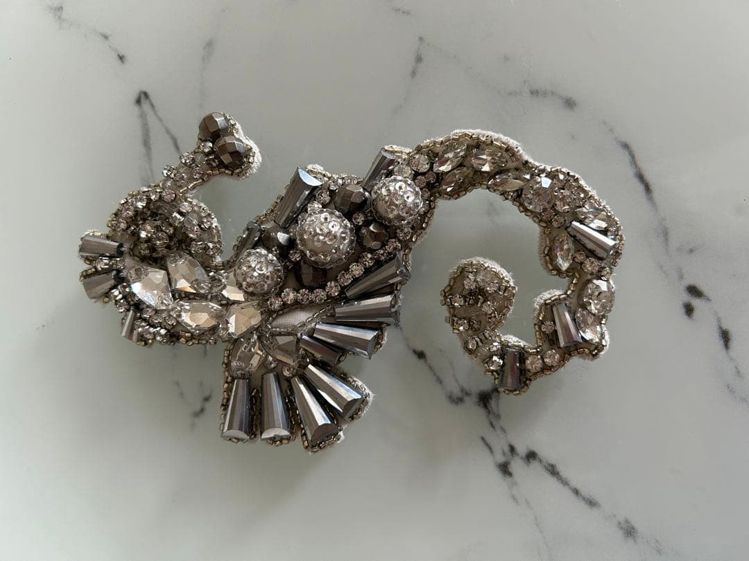 激レア max mara ブローチ シルバー クリスタル タツノオトシゴ ベア