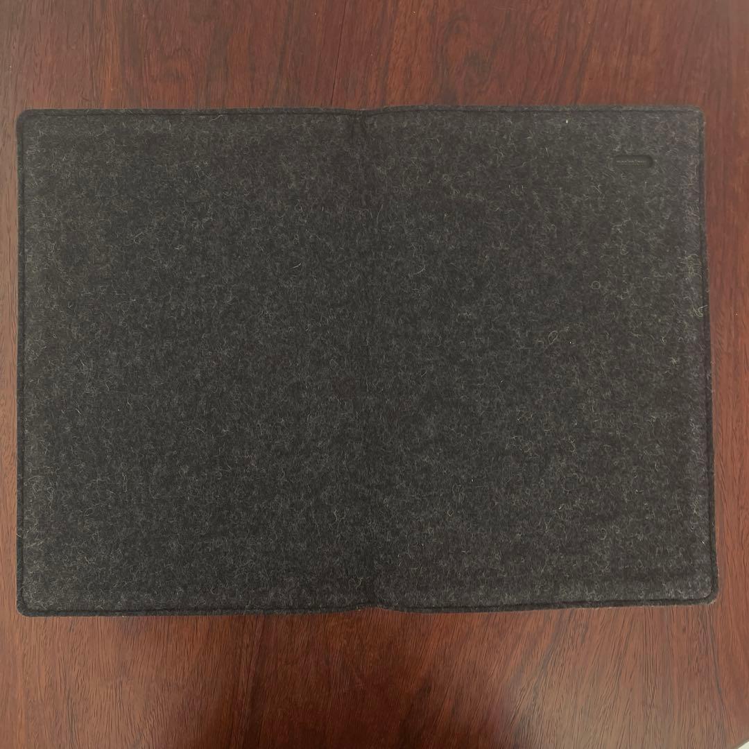 ノートPCケース nedrelow magic sleeve