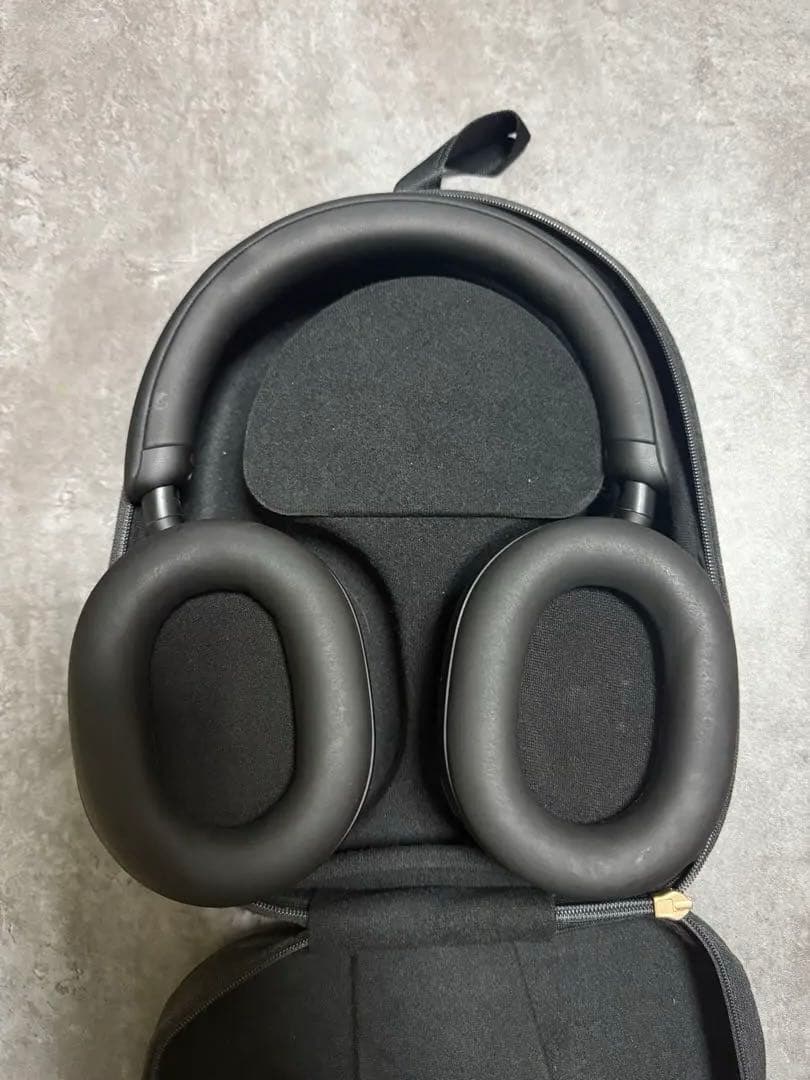 WH1000XM5 ヘッドフォン