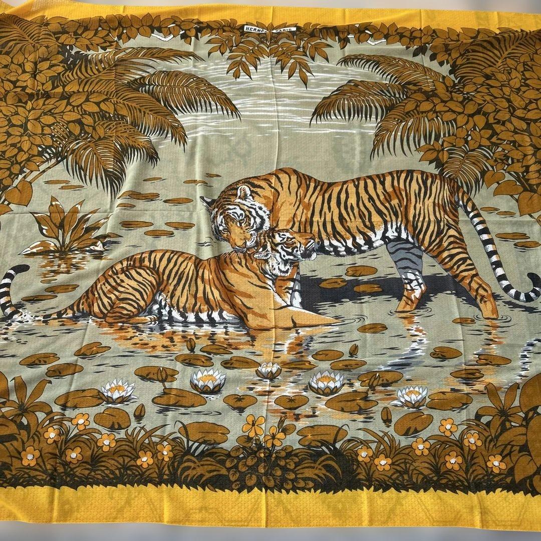 エルメスのパレオ