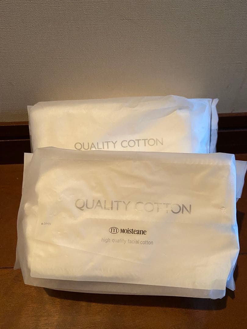 モイスティーヌⅣスキンケア　コットン2パック付き
