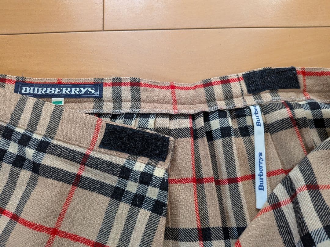 Burberry バーバリー ノバチェック 巻きスカート