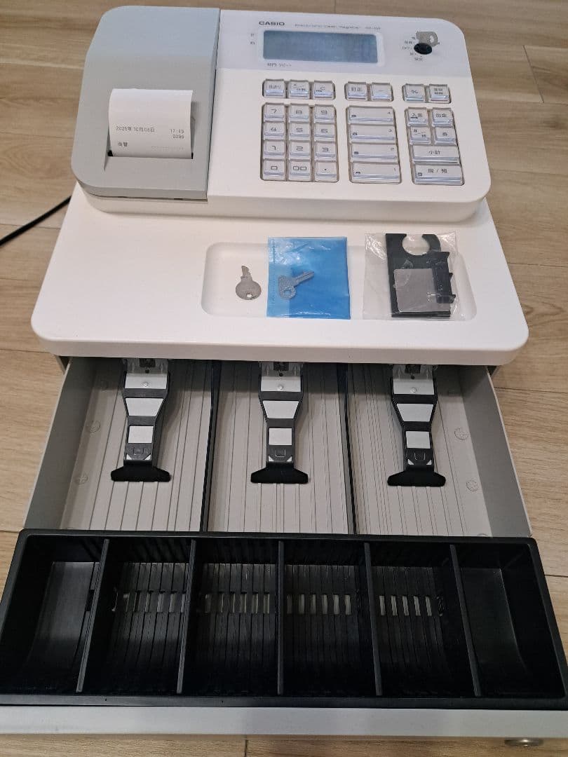 週末値下げ❗CASIO 電子レジスター ホワイト　SE-G2　レシート用紙付属