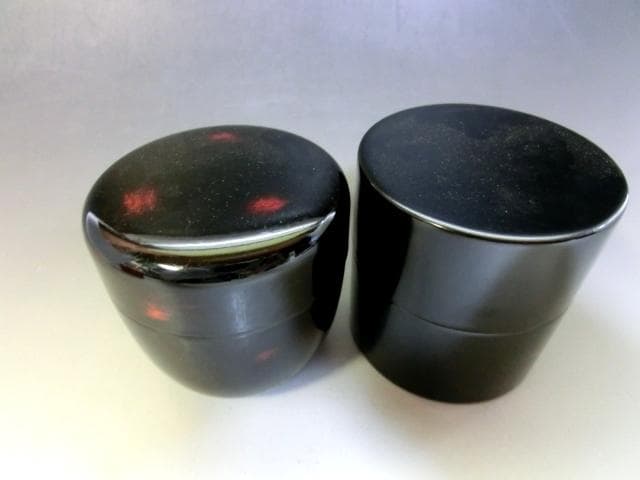 棗■茶入れ 塗り棗 黒塗り 2個セット 二二高棗 二度塗 木乾 四季の花 中次■
