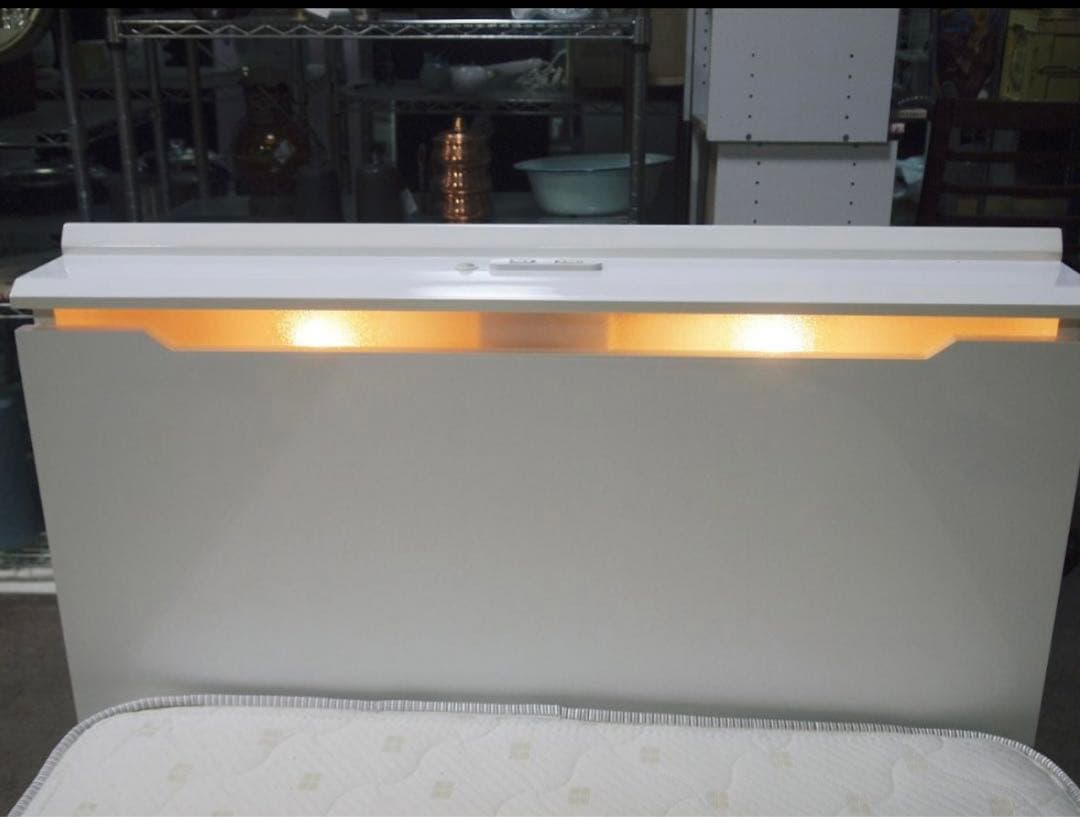 処分値下げ。ニトリ　コンソン　シングルベッドフレーム2台