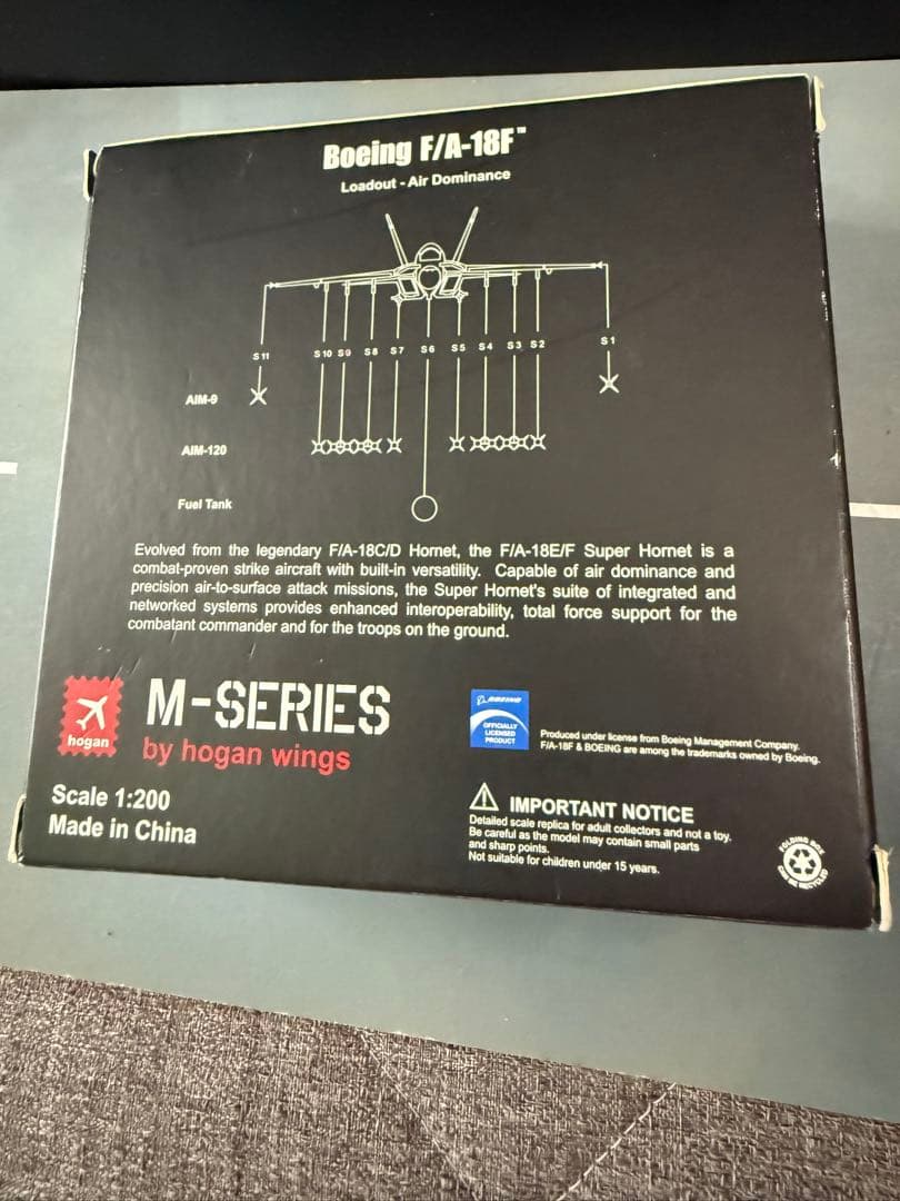 1/200 F/A-18f スーパーホーネットVFA-102ダイヤモンドバックス