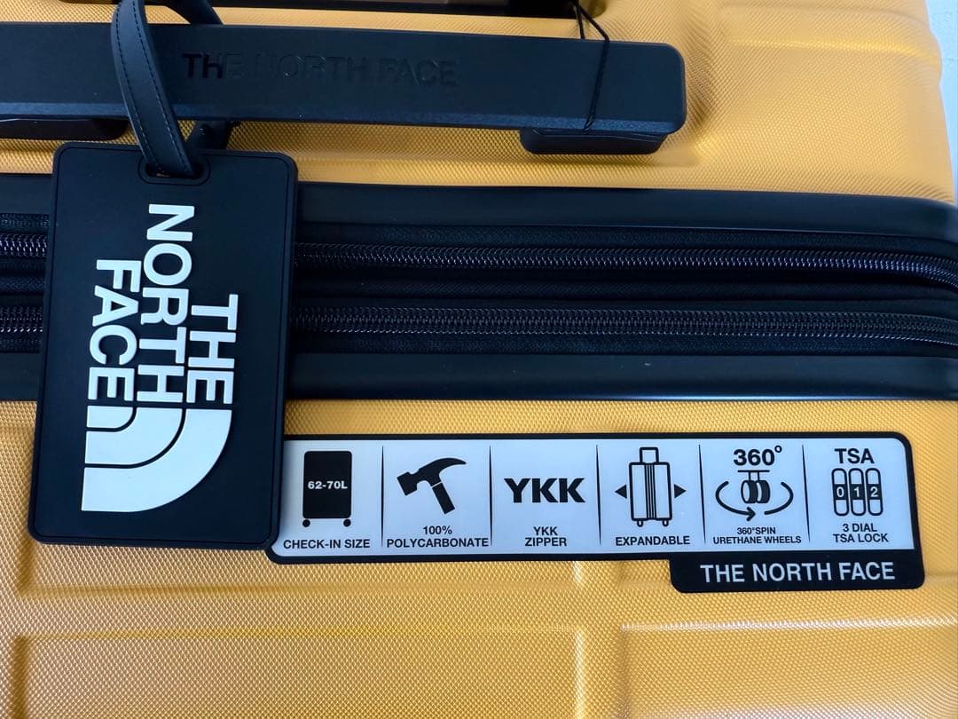 日本未発売　新品未使用　ザノースフェイス　キャリーケース　２４インチ　イエロー
