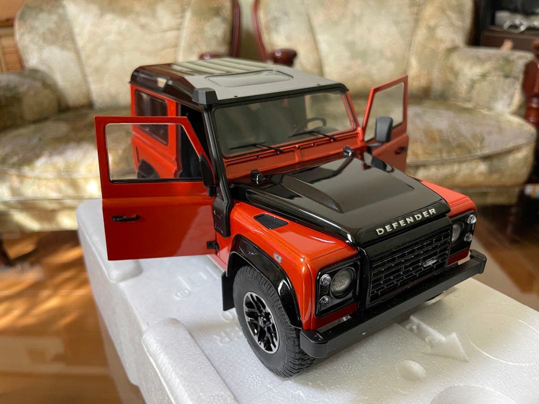 価格変更 1/18 京商ランドローバー ディフェンダー90 アドベンチャー