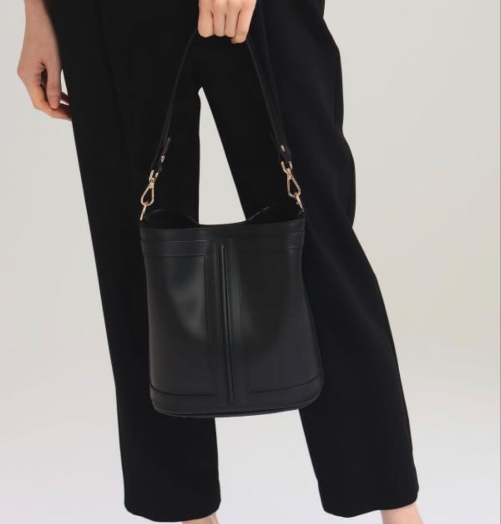 GIANNI NOTARO フレームバケットバッグ　NERO ジャンニノターロ