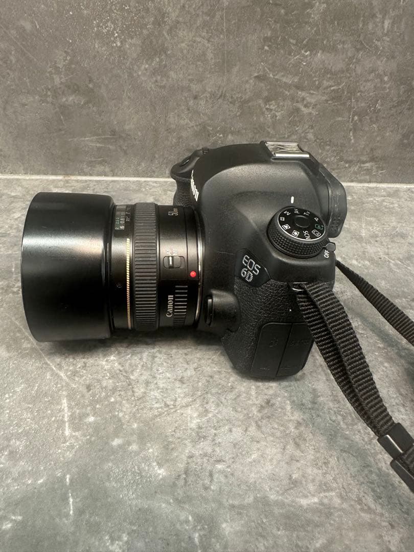 Canon EOS 6D + EF 50mm レンズ　F1.4