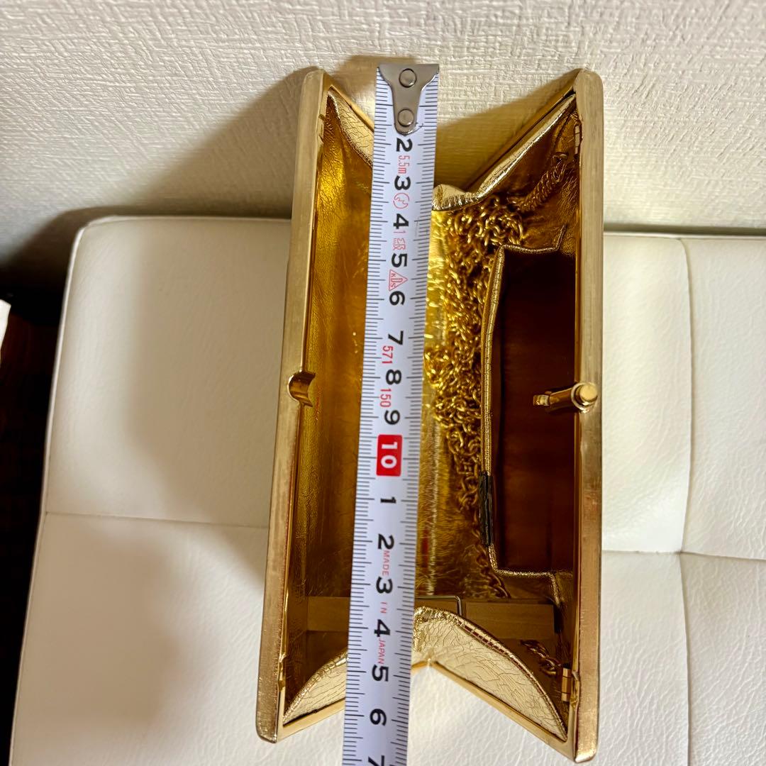 Rodo ゴールド クラッチバッグ