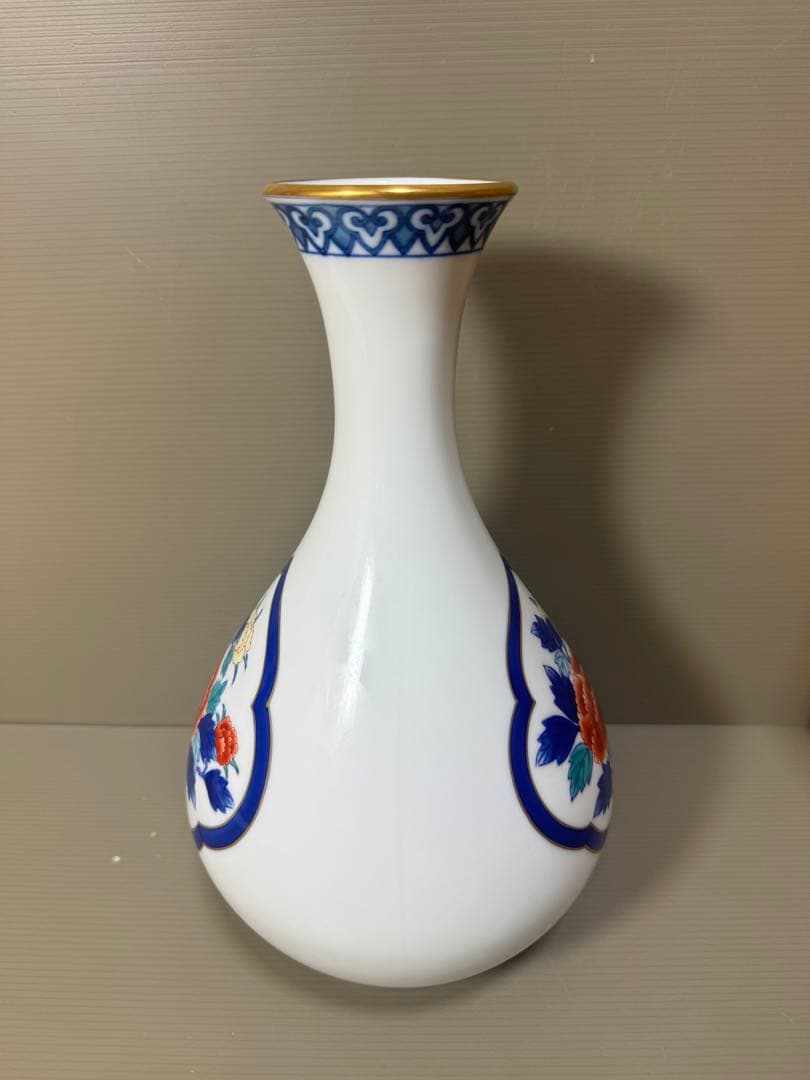 2228 香蘭社　金彩　花瓶