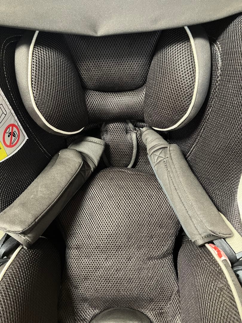 エールベベ クルット3i グランス ISOFIX チャイルドシート 回転式