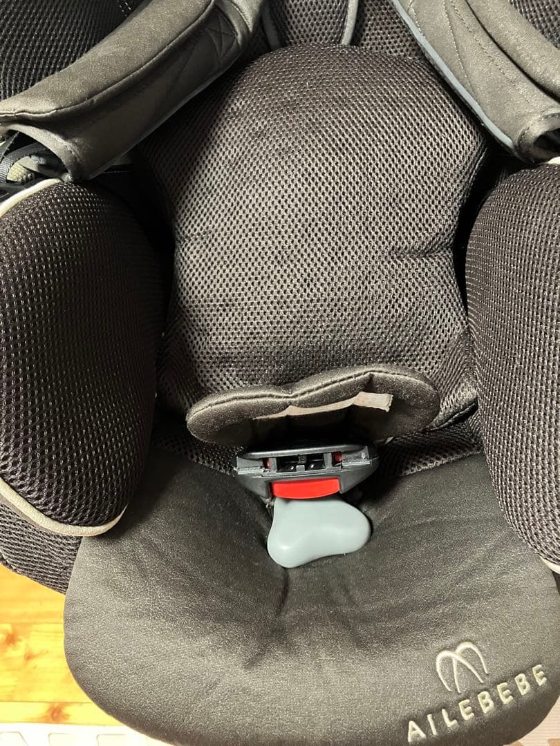 エールベベ クルット3i グランス ISOFIX チャイルドシート 回転式