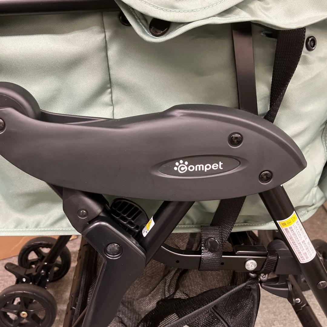 美品　compet コムペット ペットカート　ミリミリライト　アルファ　a