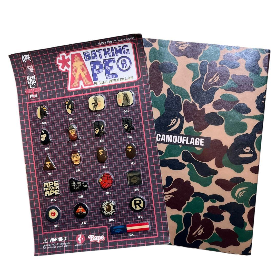 レア　APE BAPE 当時　ピンバッジ　セットアップ　カモフラカタログ　セット