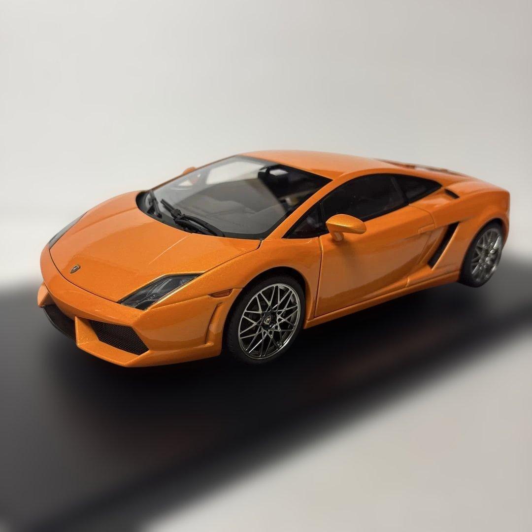 ミニカー LAMBORGHINI GALLARDO LP560-4