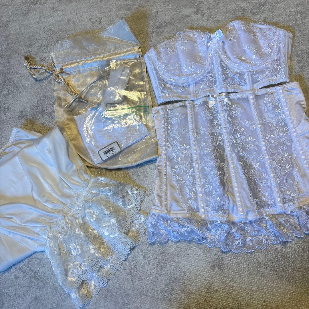 セモア ブライダルインナー E65