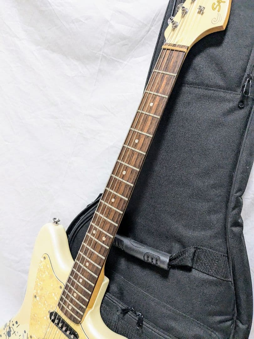 Squier Jazzmaster SCANDAL MAMI 生産完了 激レア