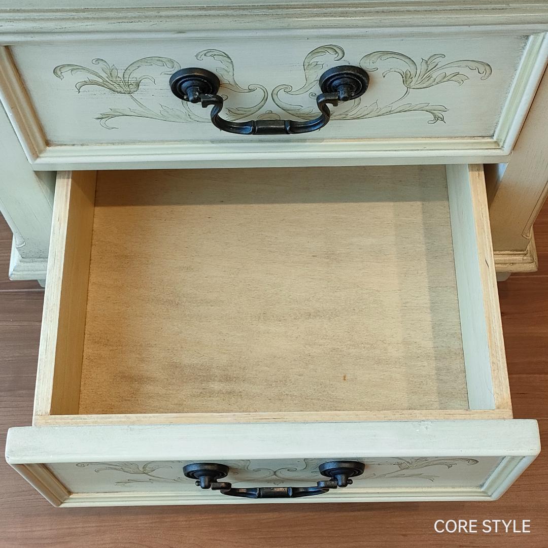 アンティーク　ビンテージナイトテーブル ロココ調　A33