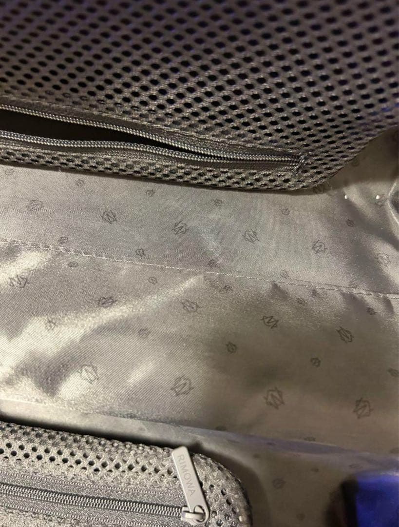 【キムキムさま専用】リモワ エッセンシャルキャビン マットブラック 36L