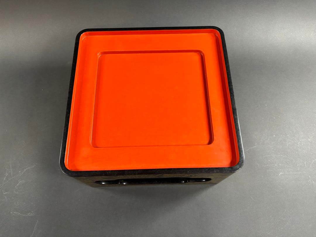 セール　輪島塗　重箱　菊　総沈金五段　5段　お正月　能登　共箱　重台