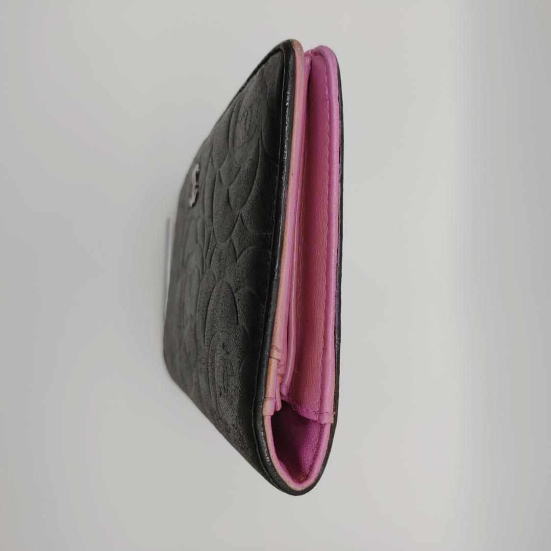 シャネル　カメリア　二つ折り　長財布　黒　ピンク　ブラック