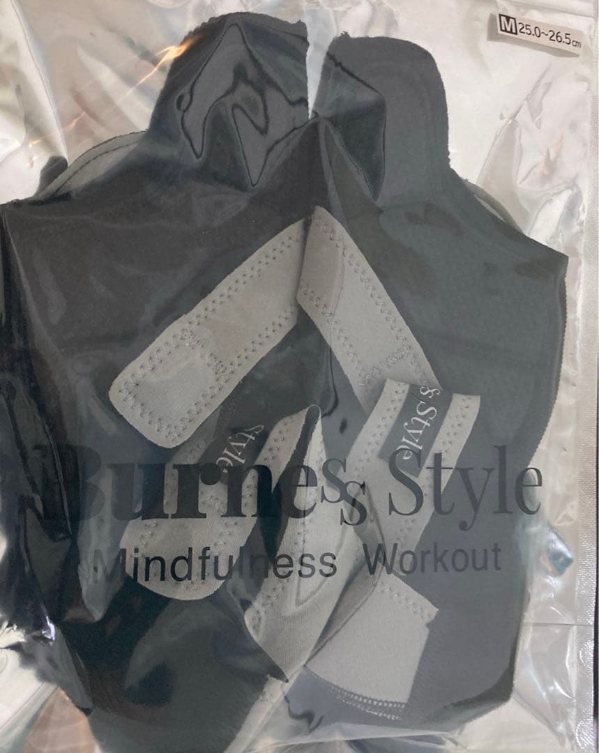 ほぼBurness Styleグローブシューズ新品ブラックギフト袋付