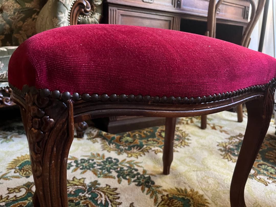 オットマン スツール 猫脚 アンティーク 赤 インテリア ビンテージ