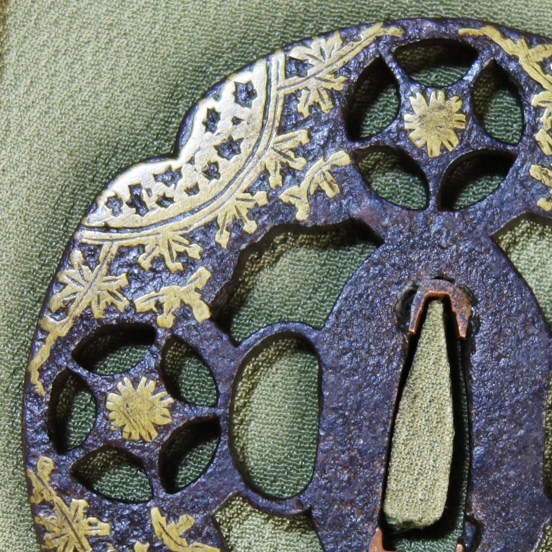 【真鍮象嵌 与四郎鍔】(認定書・鍔箱付き) 鍔 鐔 刀装具 日本刀 武具 骨董