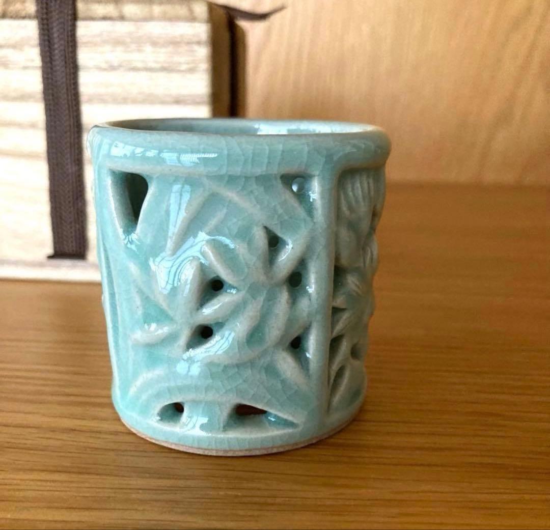 【茶道具】人間国宝 柳海剛 四君子透蓋置 高麗青磁