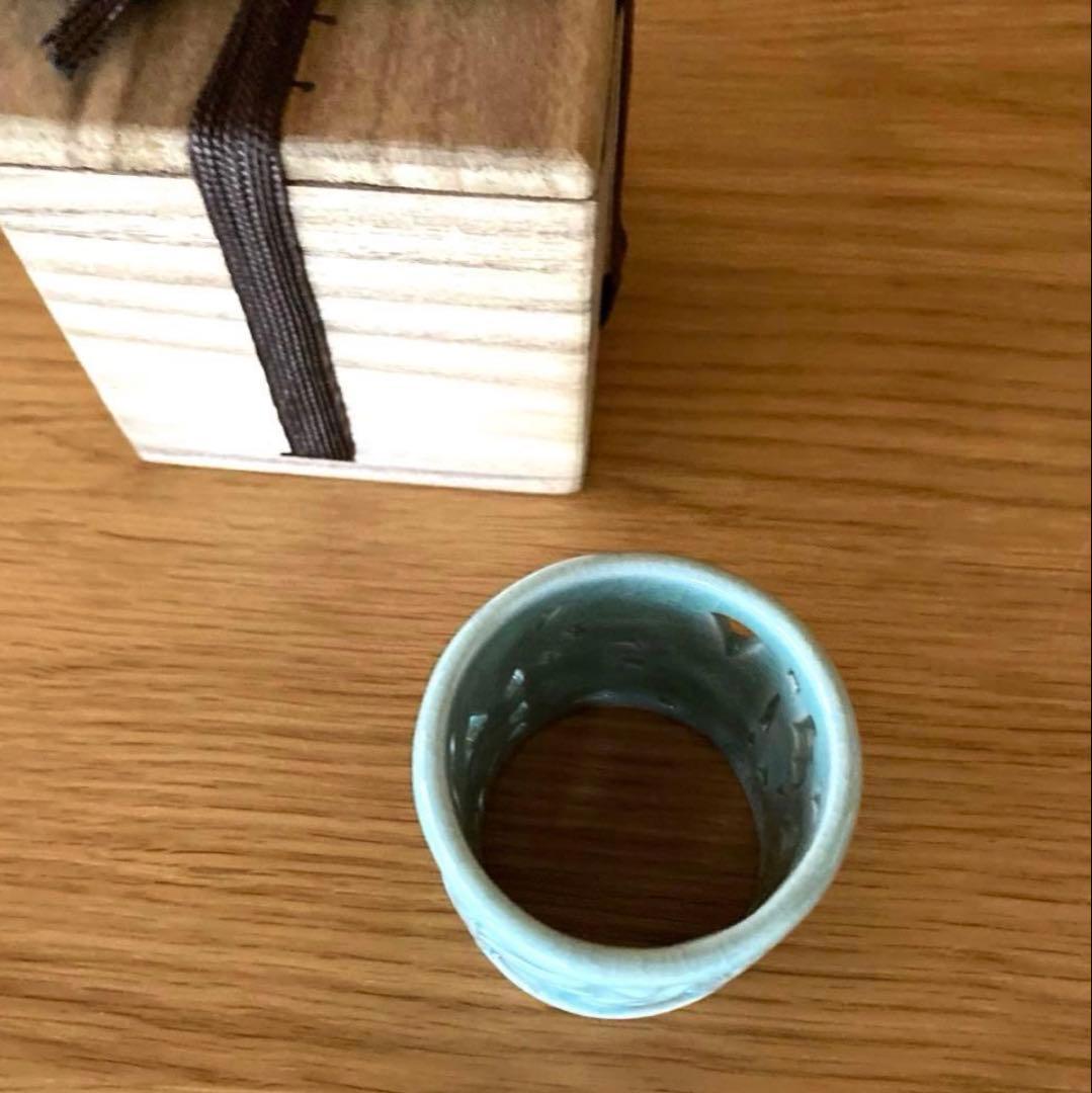 【茶道具】人間国宝 柳海剛 四君子透蓋置 高麗青磁
