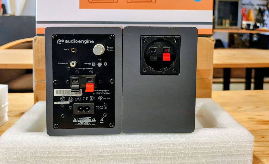 美品✦Audioengine A1 スピーカー 純正台座セット