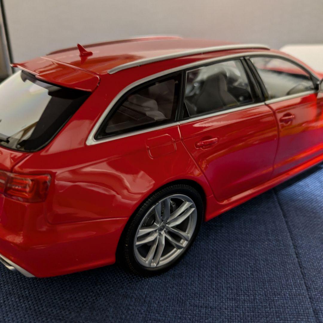 アウディ RS6 Avant　C7 ミニカー 1/18　ミニチャンプス　audi