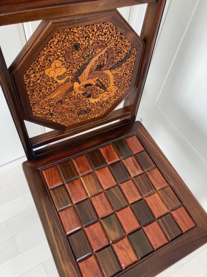 最高級アジアン木製彫刻椅子